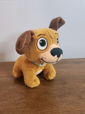 Disney Doc Mcstuffins Findo Brown Puppy Dog Plush Stuffed Animal 6in
